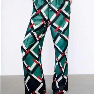 Zara New With Tags Satin Effect Geometric Print Pants